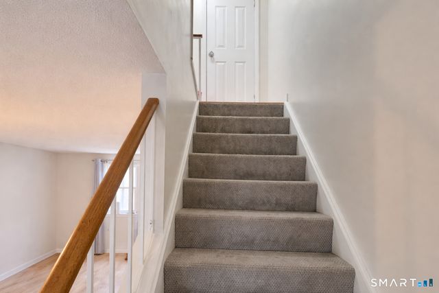 144 East Gate Lane 144, Hamden, CT 06514