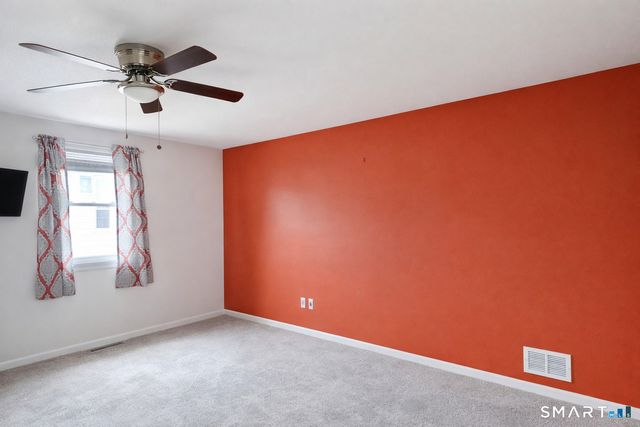 144 East Gate Lane 144, Hamden, CT 06514