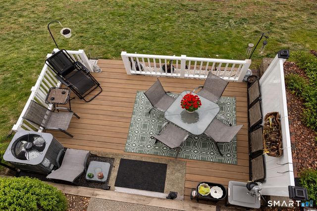 144 East Gate Lane 144, Hamden, CT 06514