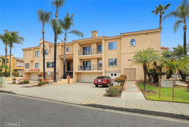 918 La Cadena C, Arcadia, CA 91007