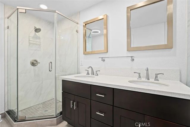 918 La Cadena C, Arcadia, CA 91007