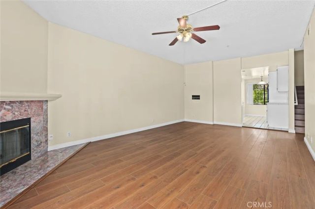 918 La Cadena C, Arcadia, CA 91007