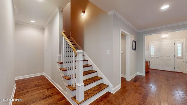 471 Roseland Lane, Lenoir City, TN 37772