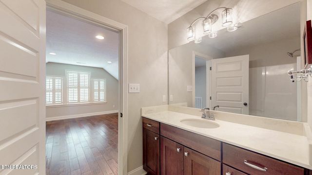 471 Roseland Lane, Lenoir City, TN 37772