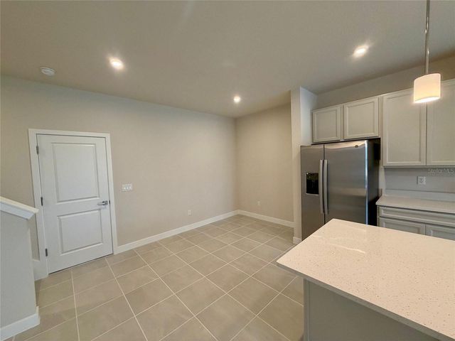 602 HIGHFALLS AVENUE, Debary, FL 32713