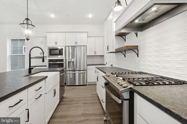 815 WARBLER WAY, Chester, MD 21619