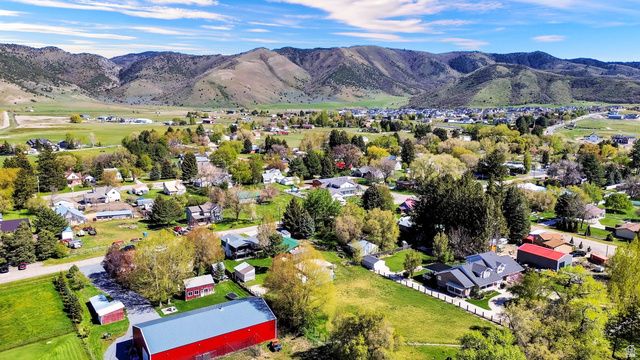 59 N 100 W, Mantua, UT 84324