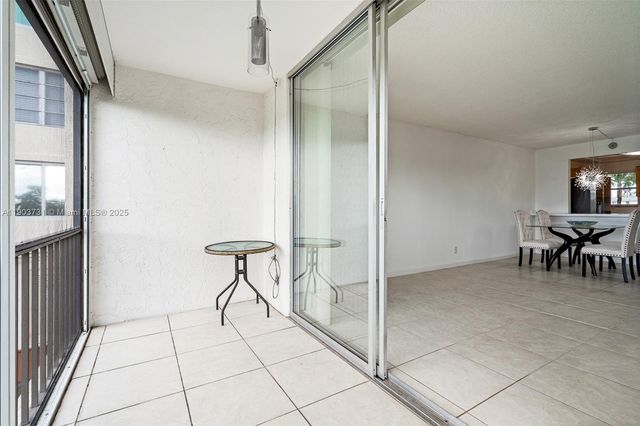 8900 Washington Blvd 205, Pembroke Pines, FL 33025