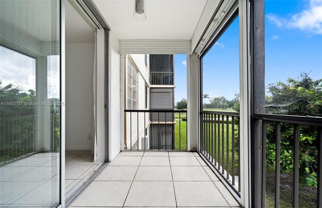 8900 Washington Blvd 205, Pembroke Pines, FL 33025