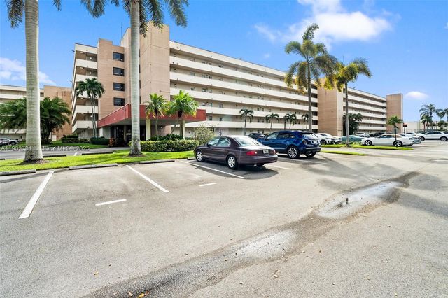 8900 Washington Blvd 205, Pembroke Pines, FL 33025