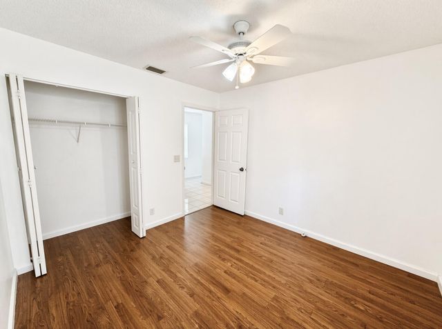 10160 Festival Way, Boca Raton, FL 33428