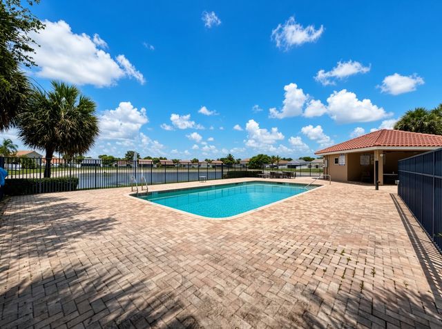 10160 Festival Way, Boca Raton, FL 33428
