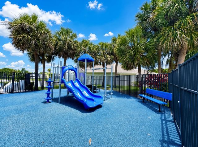 10160 Festival Way, Boca Raton, FL 33428