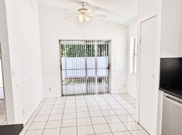 10160 Festival Way, Boca Raton, FL 33428