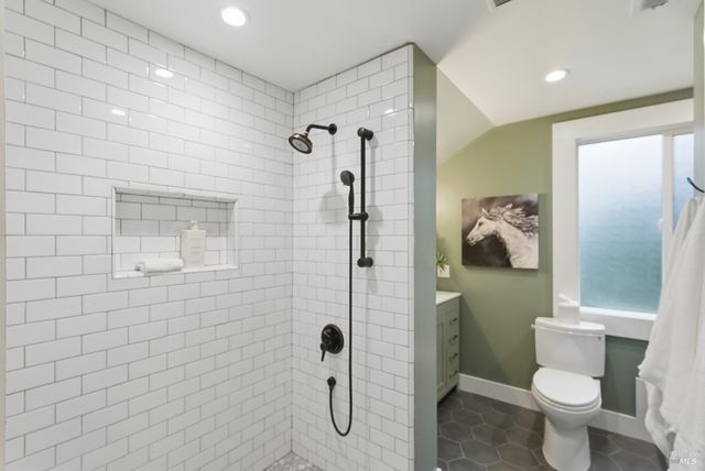 225 Berna Ave, Napa, CA 94559