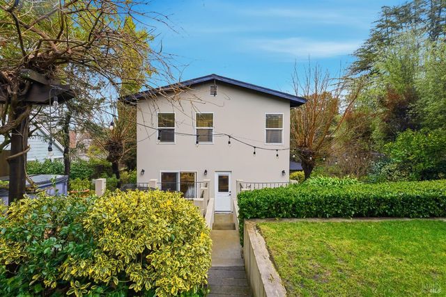 225 Berna Ave, Napa, CA 94559