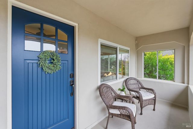 225 Berna Ave, Napa, CA 94559