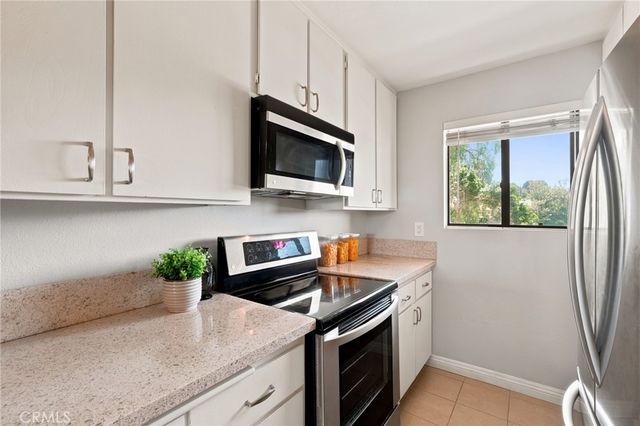 26251 Vermont Avenue 202, Harbor City, CA 90710