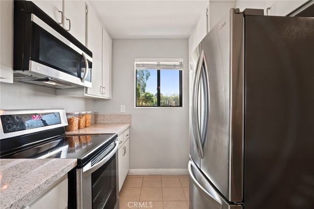 26251 Vermont Avenue 202, Harbor City, CA 90710