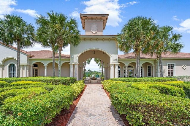 6748 Old Farm Trail, Boynton Beach, FL 33437