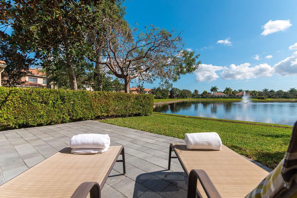 6748 Old Farm Trail, Boynton Beach, FL 33437