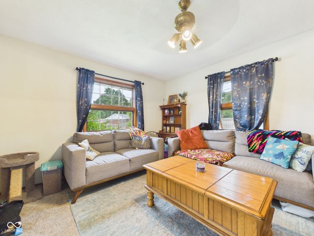 4620 Southview Drive, Anderson, IN 46013
