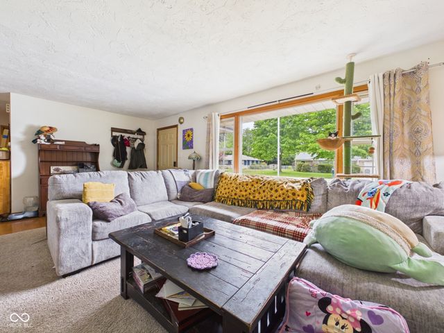 4620 Southview Drive, Anderson, IN 46013