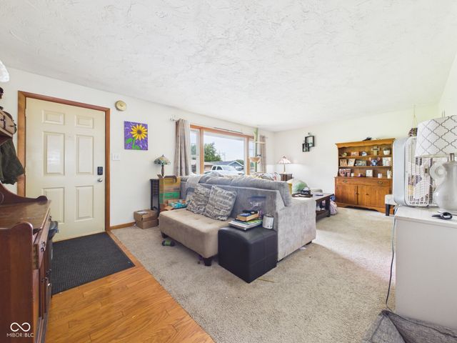 4620 Southview Drive, Anderson, IN 46013