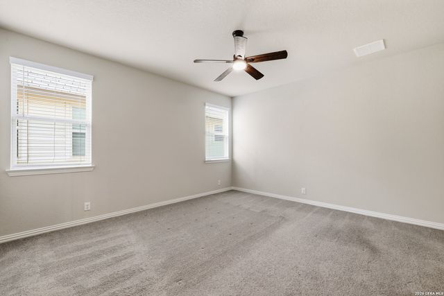 2118 Gabby Cole Ln, San Antonio, TX 78253