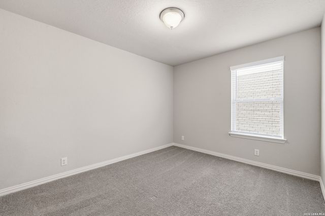 2118 Gabby Cole Ln, San Antonio, TX 78253