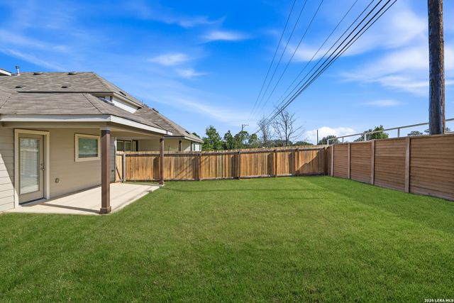 2118 Gabby Cole Ln, San Antonio, TX 78253