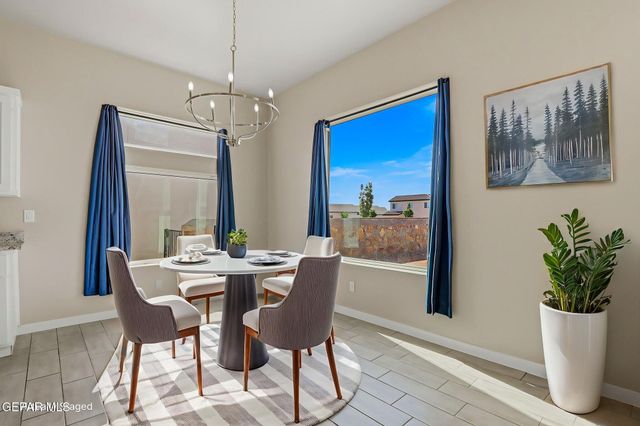 911 DEWSBURY Way, Horizon City, TX 79928