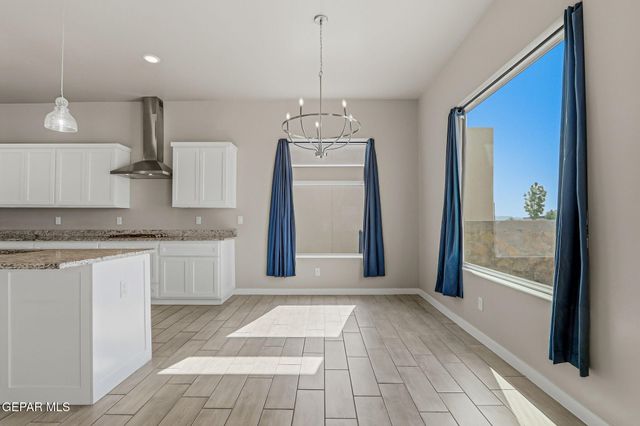 911 DEWSBURY Way, Horizon City, TX 79928