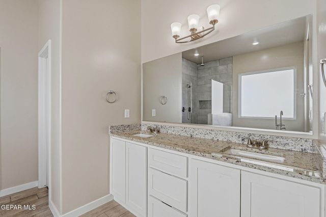 911 DEWSBURY Way, Horizon City, TX 79928