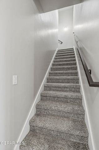 911 DEWSBURY Way, Horizon City, TX 79928