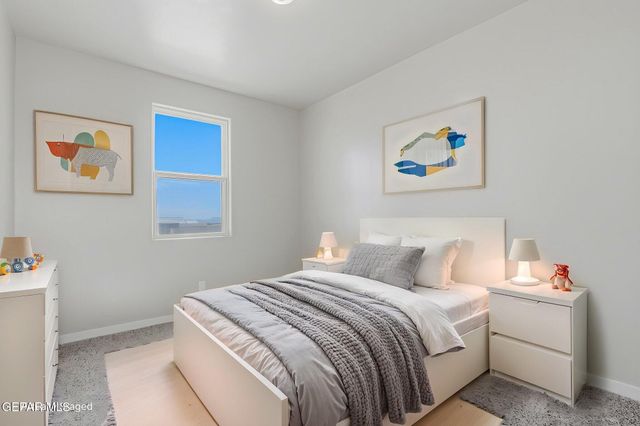 911 DEWSBURY Way, Horizon City, TX 79928