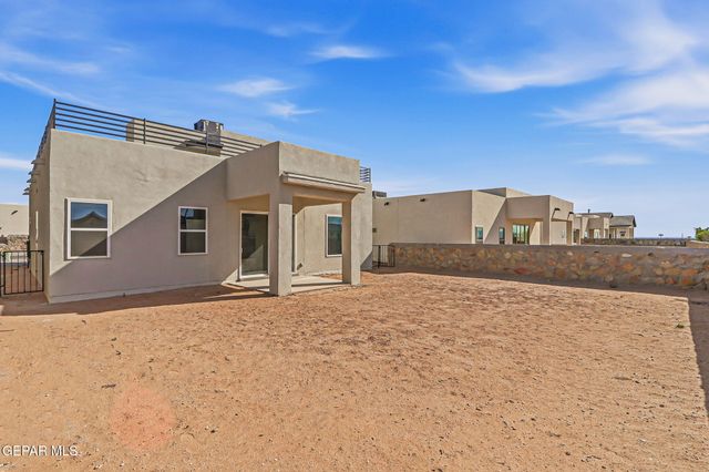 911 DEWSBURY Way, Horizon City, TX 79928