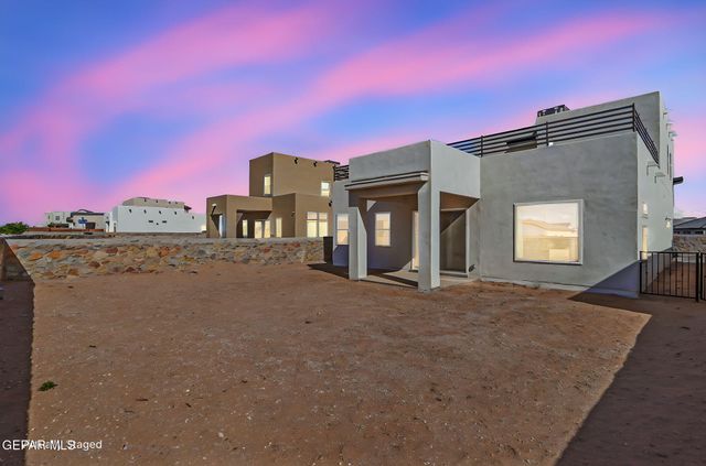 911 DEWSBURY Way, Horizon City, TX 79928