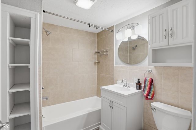3906 N Capitol Avenue, Indianapolis, IN 46208