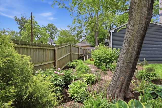 3906 N Capitol Avenue, Indianapolis, IN 46208