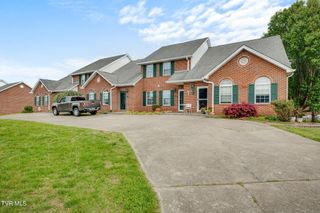 142 Eagle View Private Drive 142, Blountville, TN 37617