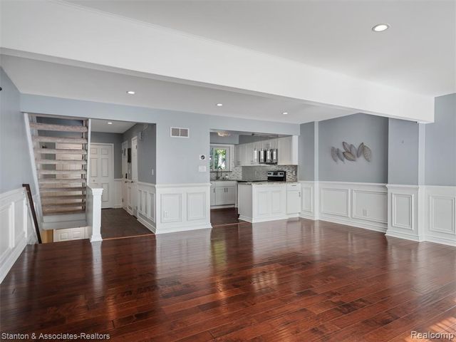 799 Kirts Boulevard, Troy, MI 48084