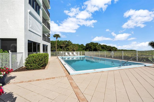 1700 Ocean Drive 301, Vero Beach, FL 32963