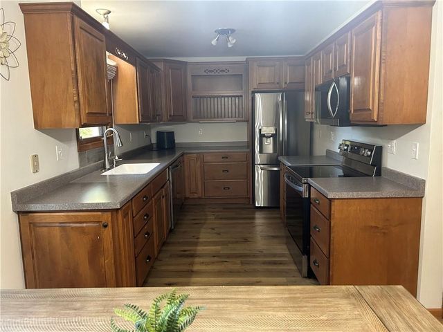 26274 W Stebins Street, Eleva, WI 54738