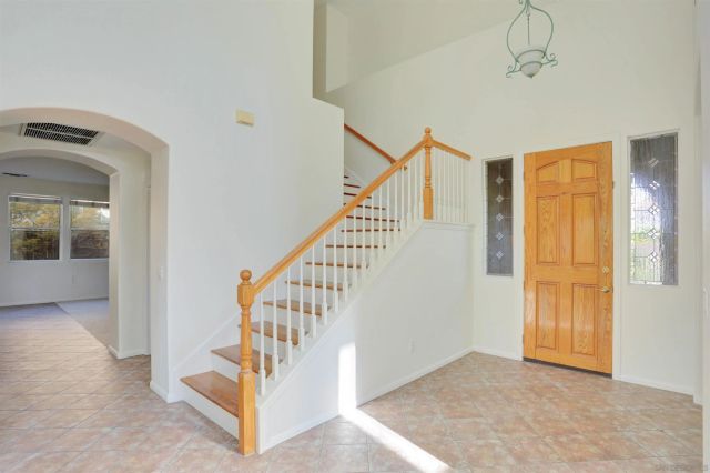 5285 Milton, Carlsbad, CA 92008