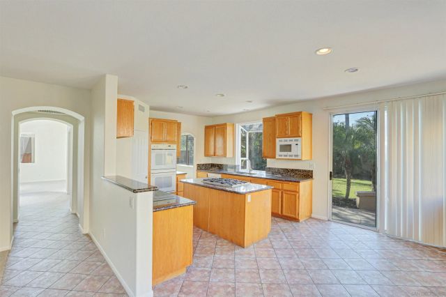 5285 Milton, Carlsbad, CA 92008