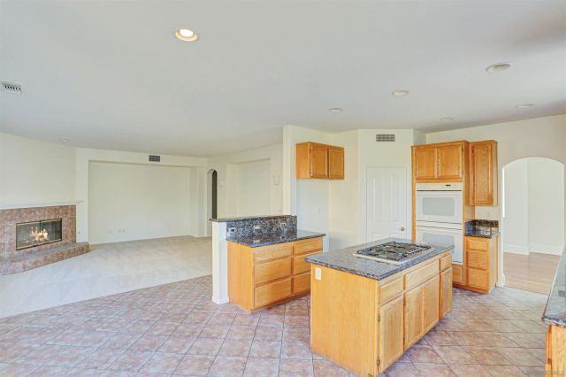 5285 Milton, Carlsbad, CA 92008