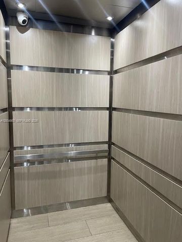 4550 NW 9th St 803E, Miami, FL 33126