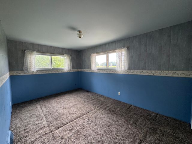 6352 Gavin Lake Avenue Ne, Grattan Twp, MI 49341