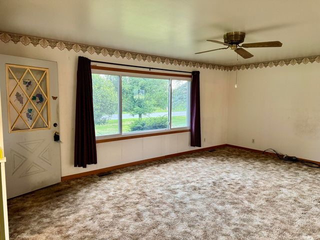 6352 Gavin Lake Avenue Ne, Grattan Twp, MI 49341